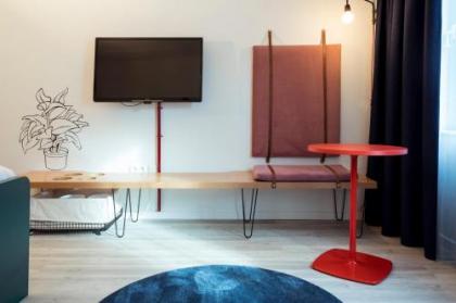 Qbic Hotel Brussels - image 19