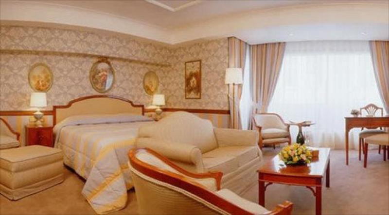 Hotel Izan Avenue Louise - image 5