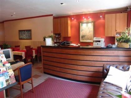Albert Hotel - image 4