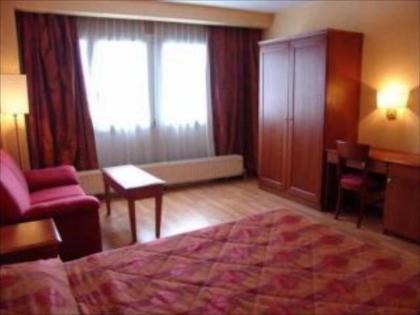 Albert Hotel - image 6