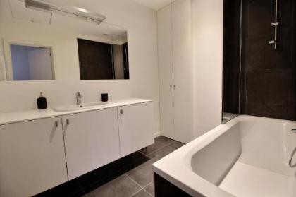 Rent a flat - Montgomery - image 9