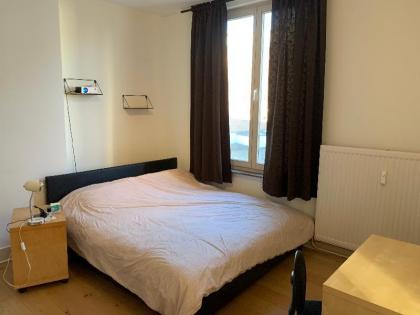 Brussels City Apartment - image 9