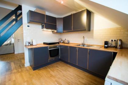 Charming Triplex near Avenue Louise - image 13
