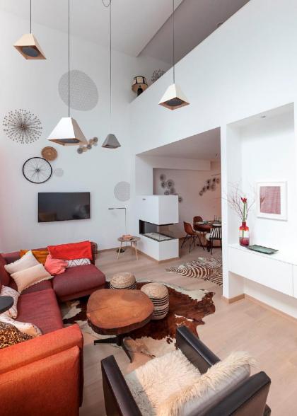 Unit 3   modern Smart Home triplex Private Garden  Parking Brussels
