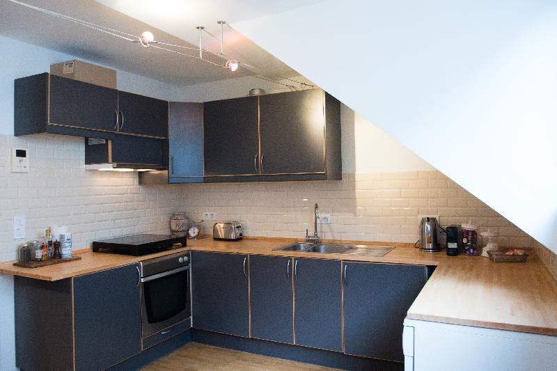 Unit 8 - Charming Loft Apt. near Avenue Louise - image 5