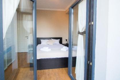 Unit 11 - Lovely Apartment with Terrace near Avenue Louise - image 14